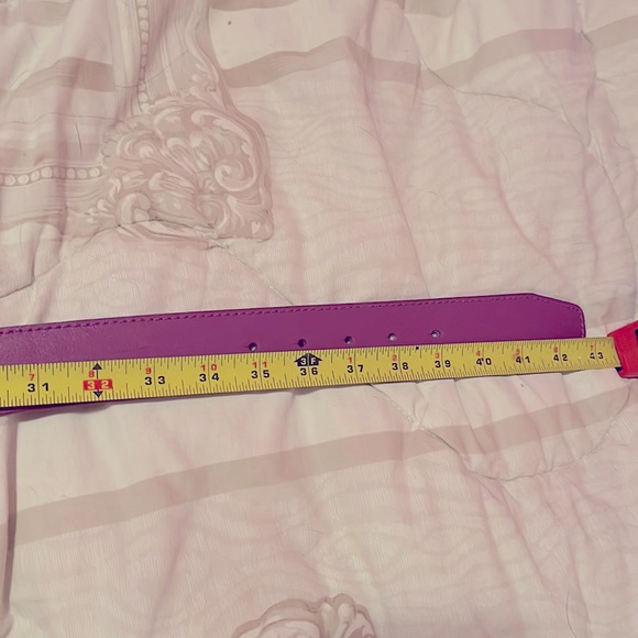 Guess Belt - Picture 8 of 8